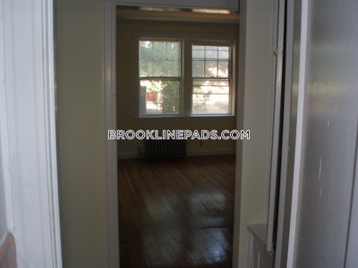 Brookline 2 Beds 1 Bath  Coolidge Corner - $3,595 50% Fee