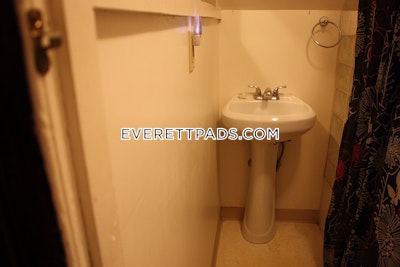 Everett Apartment for rent 2 Bedrooms 1 Bath - $2,525