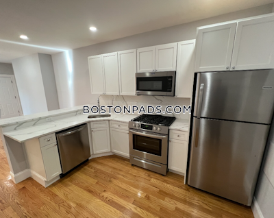 Cambridge Nice 1 Bed 1 Bath available on Oxford St. in Cambridge  Porter Square - $3,200