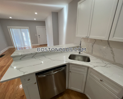 Cambridge NEWLY RENOVATED 2 bed 1 bath available NOW on Oxford St in Cambridge!  Porter Square - $3,200