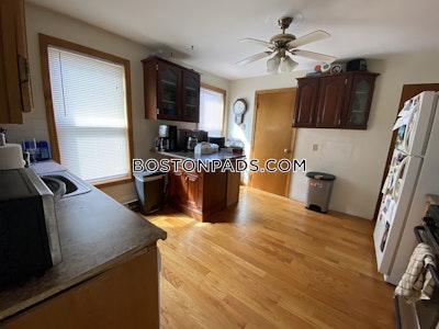 Somerville 5 Bed 2 Bath on Simpson Avenue in Somerville  Tufts - $6,300