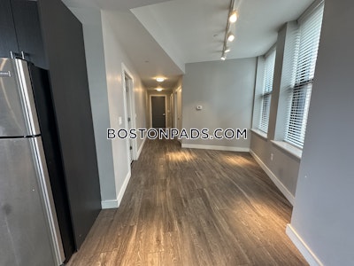 Lynn 2 Bed 1 Bath LYNN $2,500 - $2,650