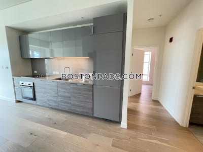 South End 2 Bed Boston - $4,880