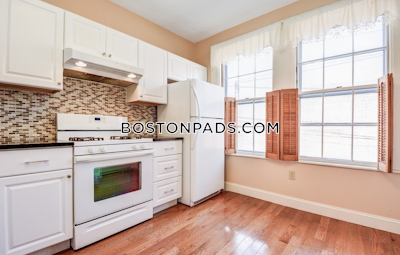 Newton 3 Beds 1 Bath  Newton Centre - $3,950