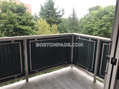 Brookline 2 Bed 1.5 Bath BROOKLINE- BOSTON UNIVERSITY $3,800  Boston University - $3,800 No Fee