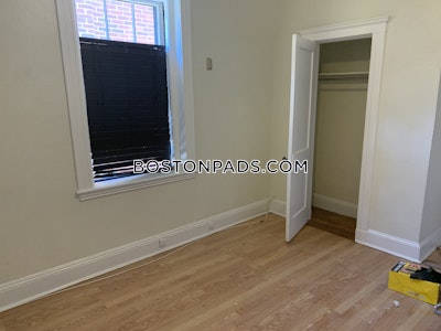 Brookline 1 Bed 1 Bath  Coolidge Corner - $2,500