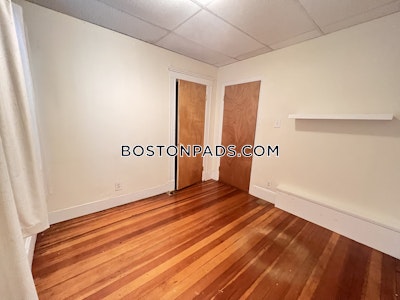 Cambridge 3 Beds 1 Bath  North Cambridge - $2,800