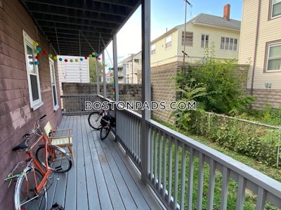 Medford 3 Bed 1 Bath MEDFORD  Tufts - $3,900