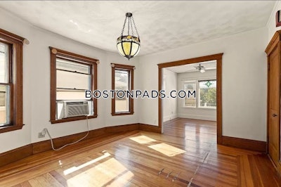 Somerville 4 Bed 1 Bath SOMERVILLE  Tufts - $5,200