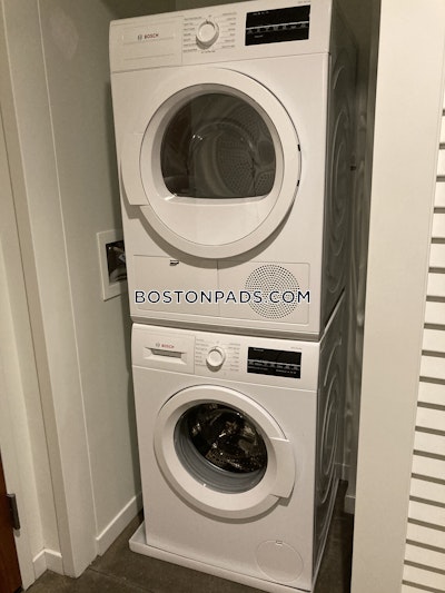 Seaport/waterfront 1 Bed 1 Bath BOSTON Boston - $3,352