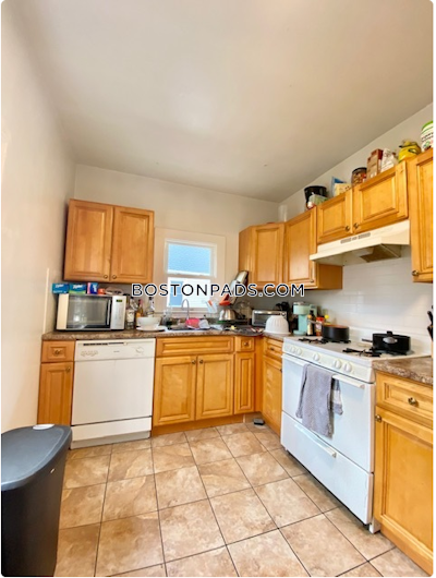 Allston 3 Bed 1 Bath BOSTON Boston - $3,600