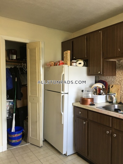 Allston Studio 1 Bath Boston - $1,900 No Fee