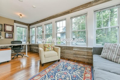 Somerville 4 Beds 1 Bath  Tufts - $5,200