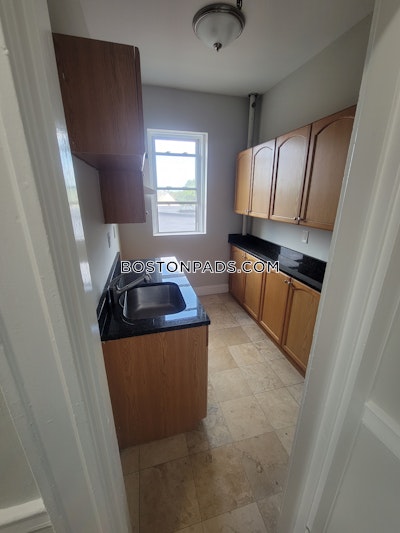 Allston 1 Bed 1 Bath Boston - $2,500