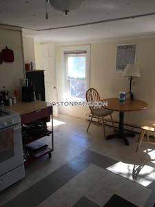 Lower Allston Apartment for rent 4 Bedrooms 1 Bath Boston - $3,325
