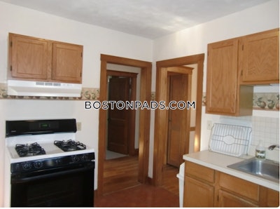 West Roxbury Apartment for rent 2 Bedrooms 1 Bath Boston - $2,600